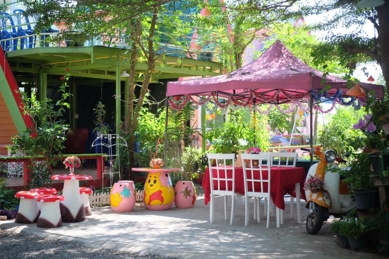 A Houses Homestay Накхонратчасима Экстерьер фото
