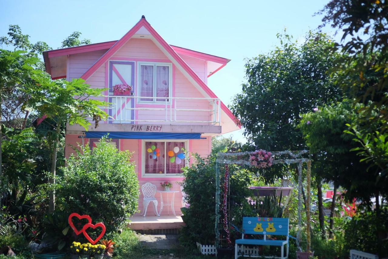A Houses Homestay Накхонратчасима Экстерьер фото