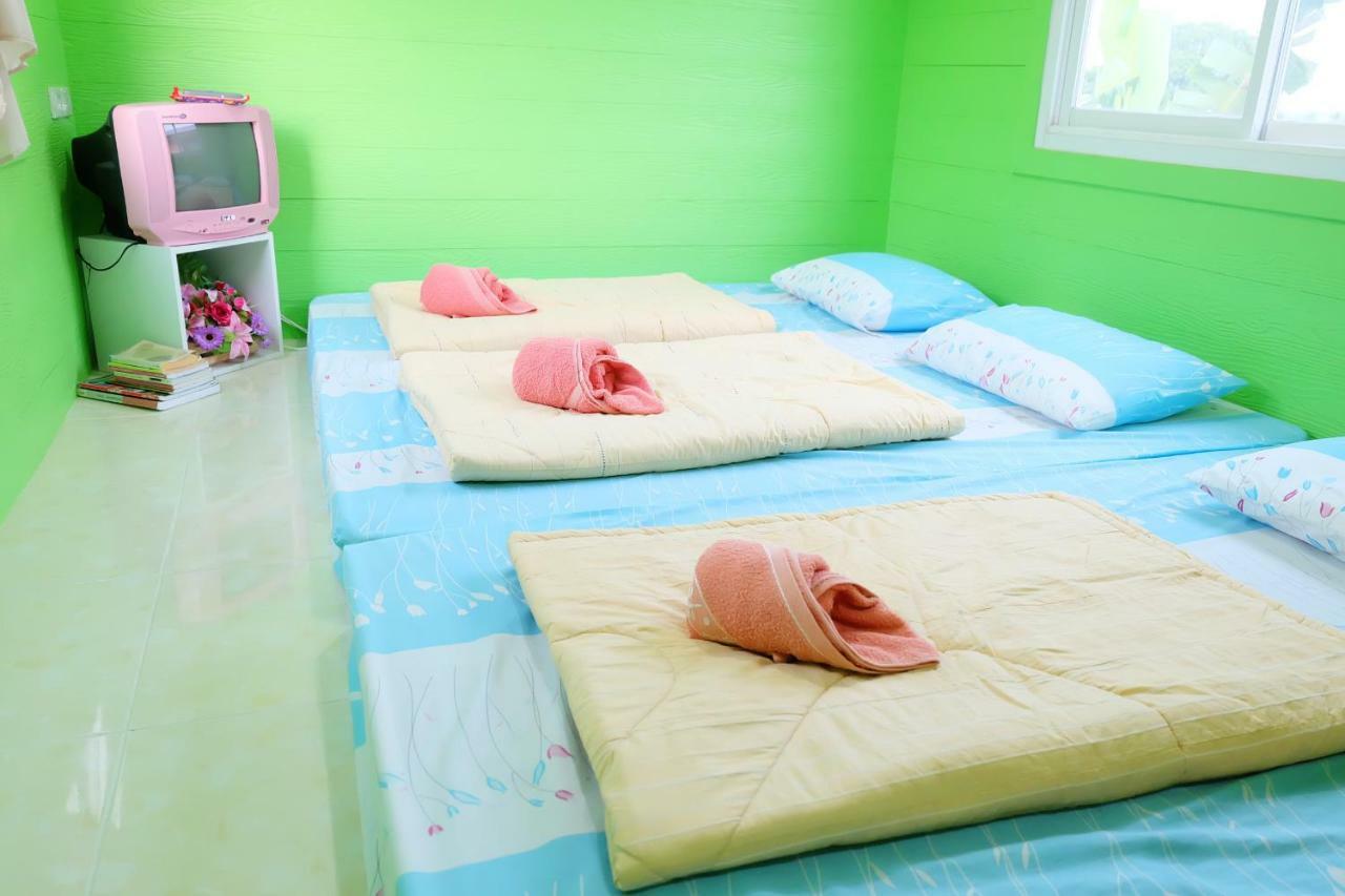 A Houses Homestay Накхонратчасима Экстерьер фото